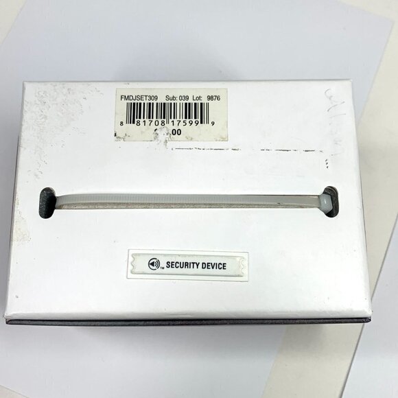 Rose Gold Tone Crystal Watch & Bracelet Gift Set New In Gift Box NWT - Picture 8 of 8